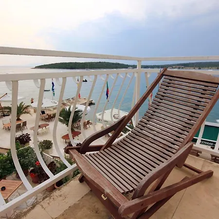 And By The Sea Loviste, Peljesac - 10181 לוביסטה