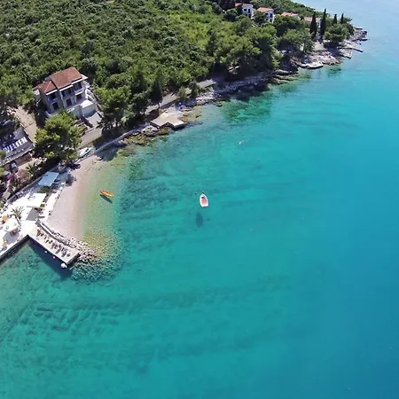 And By The Sea Loviste, Peljesac - 10181 3*