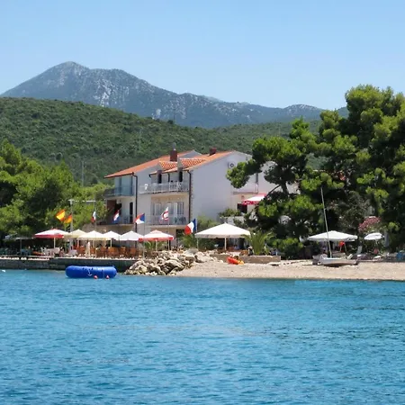 Pensión And By The Sea Loviste, Peljesac - 10181