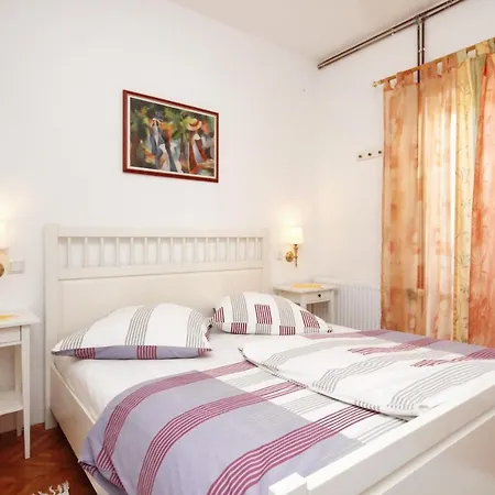 Pensión And By The Sea Loviste, Peljesac - 10181 Lovište