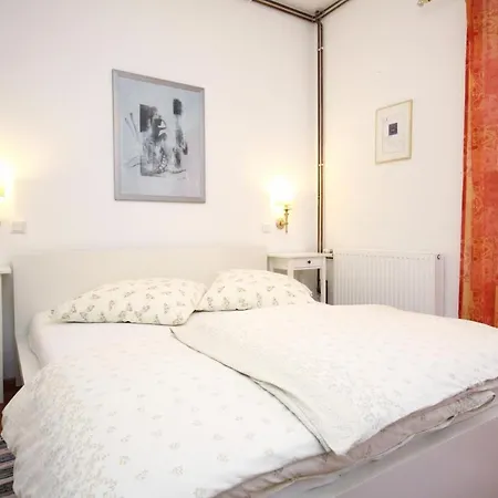 Pensión And By The Sea Loviste, Peljesac - 10181 3*