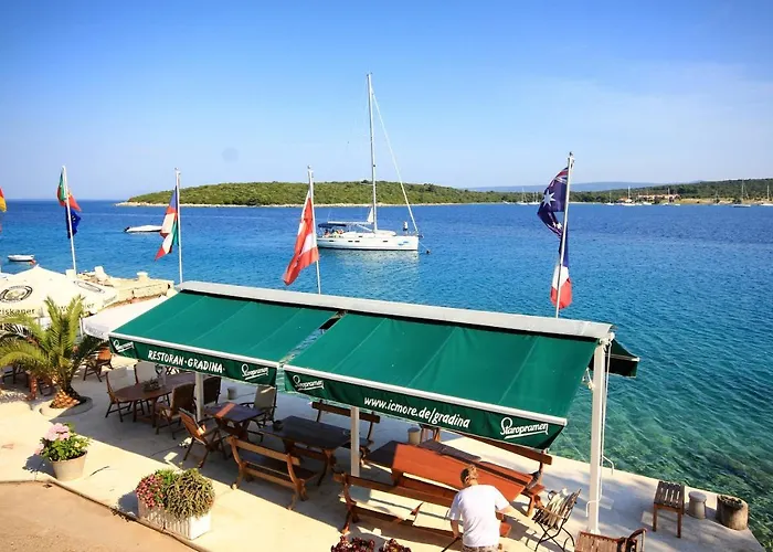 And By The Sea Loviste, Peljesac - 10181 3*